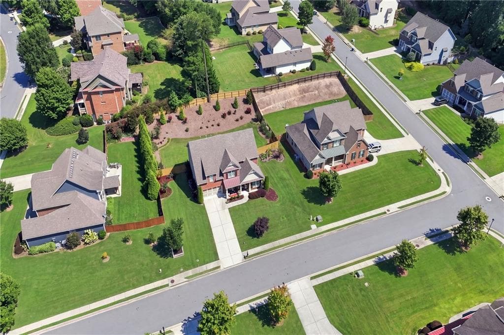 5 bedroom, 4 bathroom, 3,113 sq ft single family residence for sale at 1772 Rivercreek Drive, Dacula, GA 30019 — photo 5
