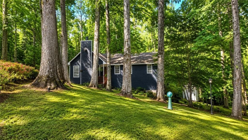 3 bedroom, 2 bathroom, 1,697 sq ft single family residence under contract at 125 Maple Place, Fayetteville, GA 30215 — photo 4