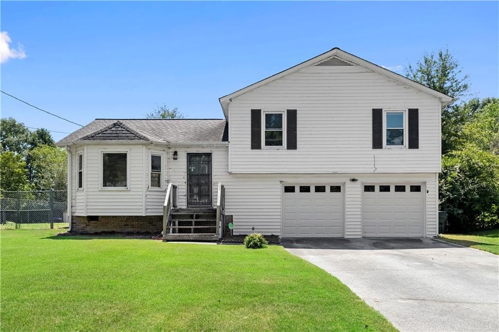 1560 Rose Garden Lane, Loganville, GA 30052 — most recent listing photo