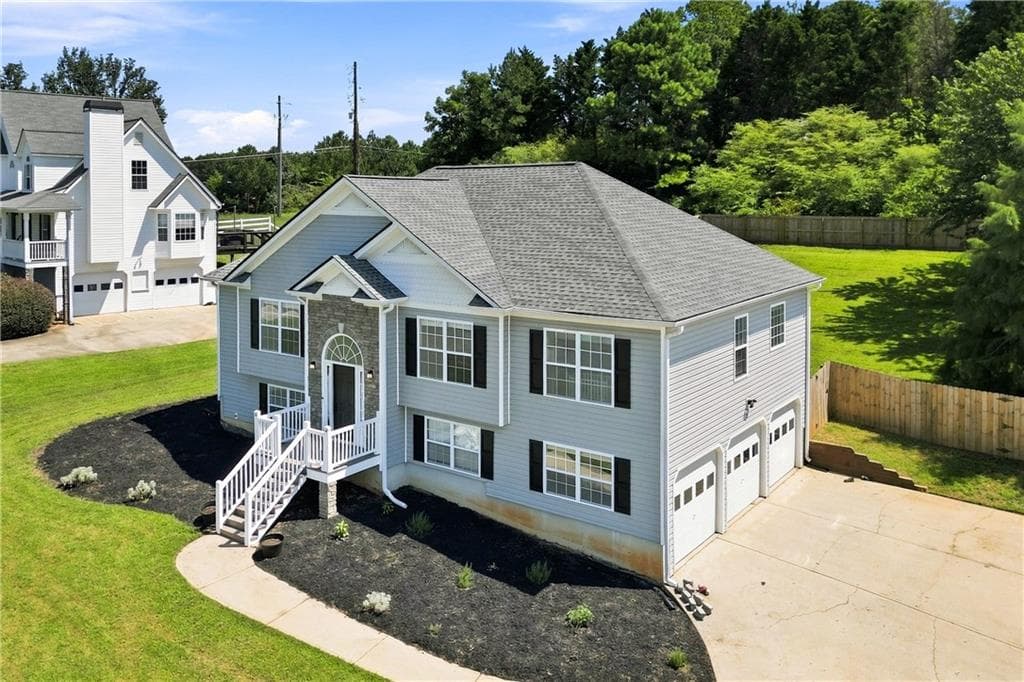 4 bedroom, 3 bathroom, 2,531 sq ft single family residence under contract at 39 Dunleith Drive, Dallas, GA 30132 — photo 3