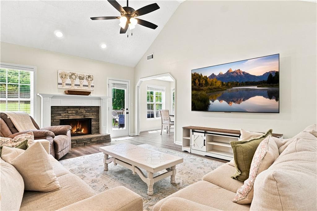 4 bedroom, 3 bathroom, 2,531 sq ft single family residence under contract at 39 Dunleith Drive, Dallas, GA 30132 — photo 9