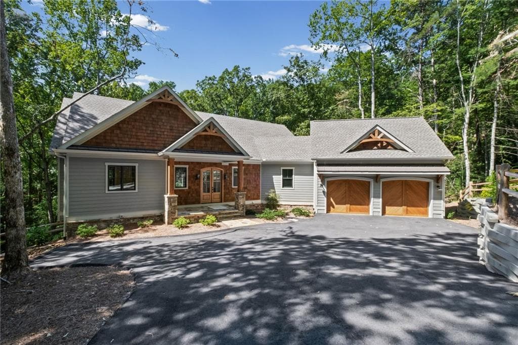 4 bedroom, 5 bathroom, 3,325 sq ft single family residence for sale at 56 Black Bear Point, Big Canoe, GA 30143 — photo 2