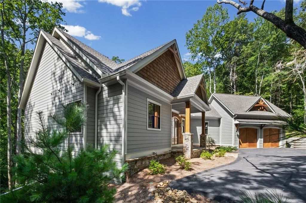 4 bedroom, 5 bathroom, 3,325 sq ft single family residence for sale at 56 Black Bear Point, Big Canoe, GA 30143 — photo 4