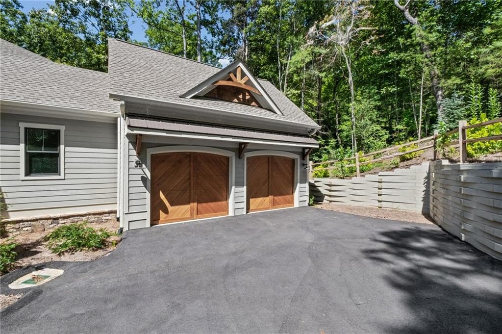 4 bedroom, 5 bathroom, 3,325 sq ft single family residence for sale at 56 Black Bear Point, Big Canoe, GA 30143 — photo 5