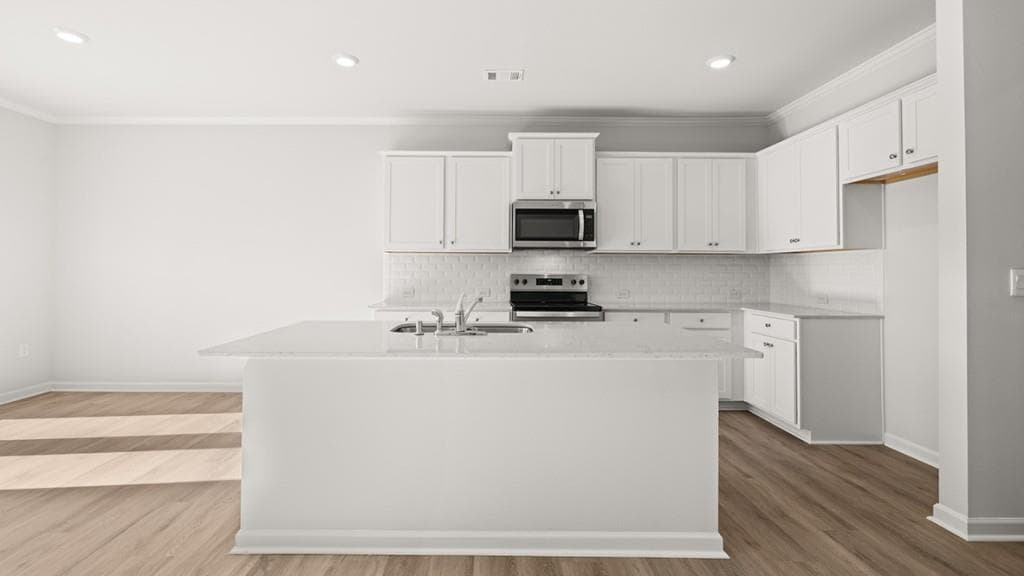 3 bedroom, 3 bathroom, 1,857 sq ft single family residence under contract at 3020 Manor Hill Place, Union City, GA 30291 — photo 4