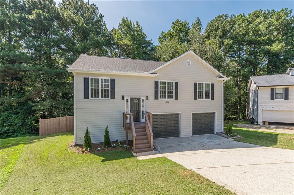 4 bedroom, 2 bathroom, 1,736 sq ft single family residence under contract at 1278 Lynx Court, Hampton, GA 30228 — photo 3