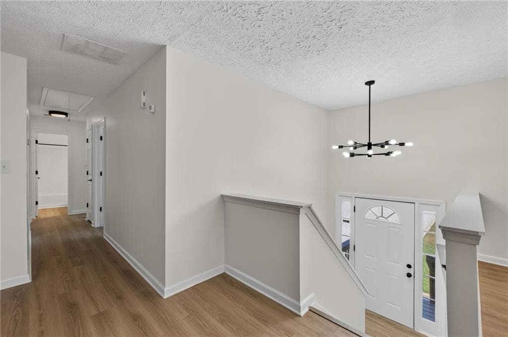 4 bedroom, 2 bathroom, 1,736 sq ft single family residence under contract at 1278 Lynx Court, Hampton, GA 30228 — photo 9