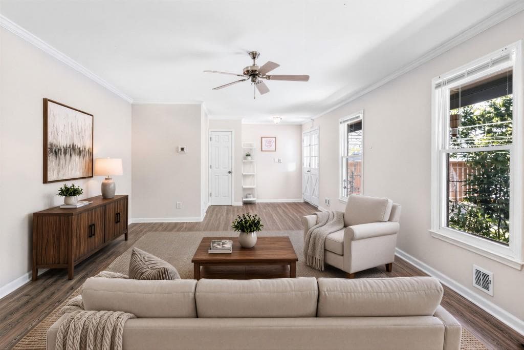 4 bedroom, 3 bathroom, 2,700 sq ft single family residence for sale at 212 Simpson Drive, Kennesaw, GA 30144 — photo 8