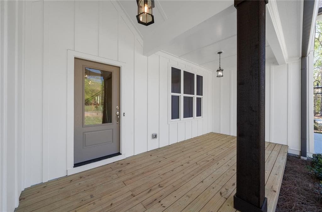 4 bedroom, 3 bathroom, 2,860 sq ft single family residence for sale at 5320 Noah Road, Cumming, GA 30041 — photo 6