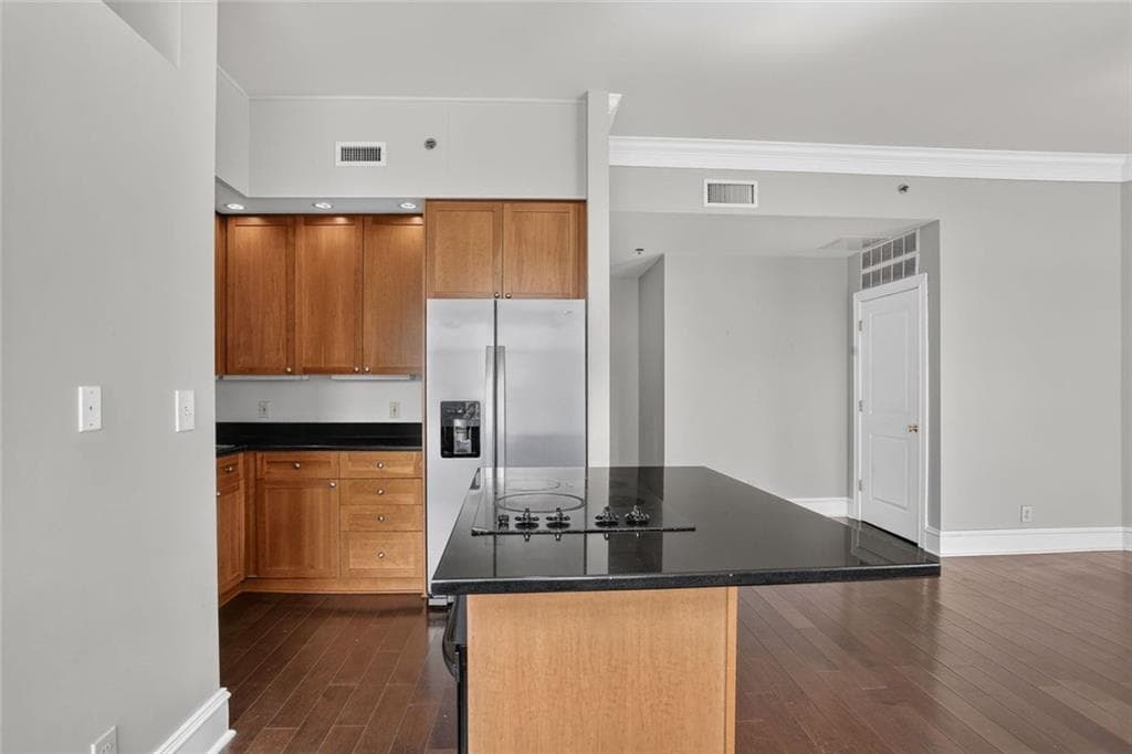 2 bedroom, 2 bathroom, 1,332 sq ft condominium for sale at 57 Forsyth Street 10A, Atlanta, GA 30303 — photo 5