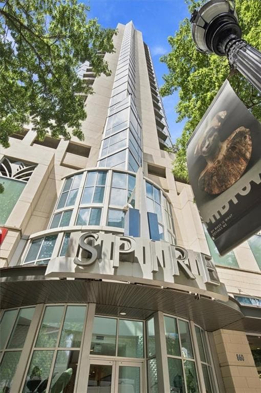 1 bedroom, 1 bathroom, 761 sq ft condominium for sale at 860 Peachtree Street #1609, Atlanta, GA 30308 — photo 2