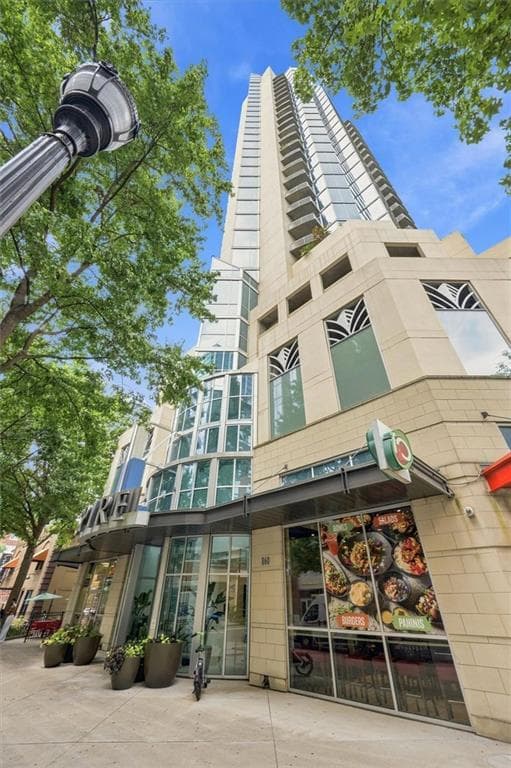 1 bedroom, 1 bathroom, 761 sq ft condominium for sale at 860 Peachtree Street #1609, Atlanta, GA 30308 — photo 3