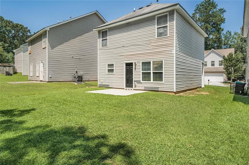 3 bedroom, 3 bathroom, 1,248 sq ft single family residence for sale at 2354 Hackamore Drive, South Fulton, GA 30349 — photo 5