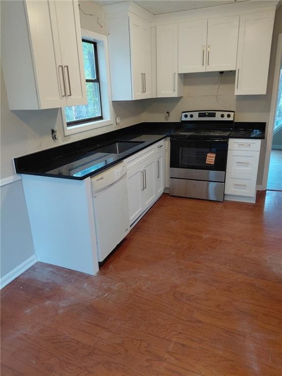 4 bedroom, 3 bathroom, 1,266 sq ft single family residence for rent at 257 Castleair Drive, Kennesaw, GA 30144 for $2,800 a month — photo 3