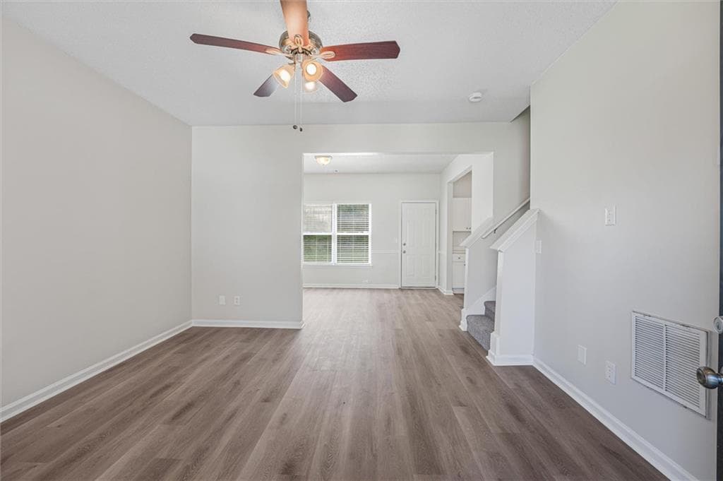3 bedroom, 3 bathroom, 1,248 sq ft single family residence for sale at 2354 Hackamore Drive, South Fulton, GA 30349 — photo 8