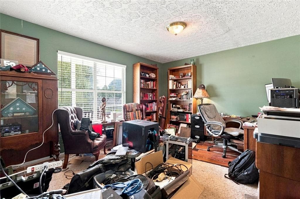 4 bedroom, 2 bathroom, 1,983 sq ft single family residence for sale at 2152 Red Rose Lane, Loganville, GA 30052 — photo 9