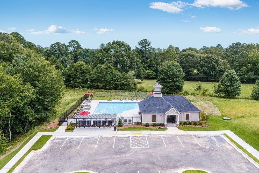 4 bedroom, 4 bathroom, 2,779 sq ft single family residence for sale at 1644 Fawlocke Run, Loganville, GA 30052 — photo 7