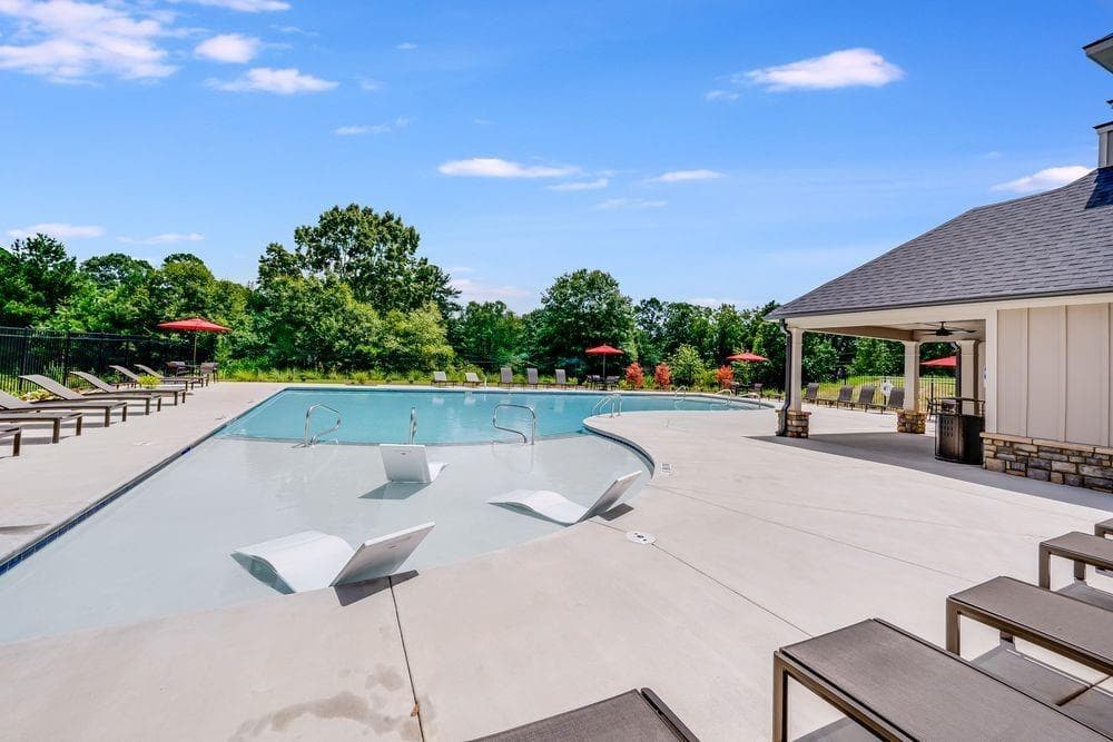 4 bedroom, 4 bathroom, 2,779 sq ft single family residence for sale at 1644 Fawlocke Run, Loganville, GA 30052 — photo 8