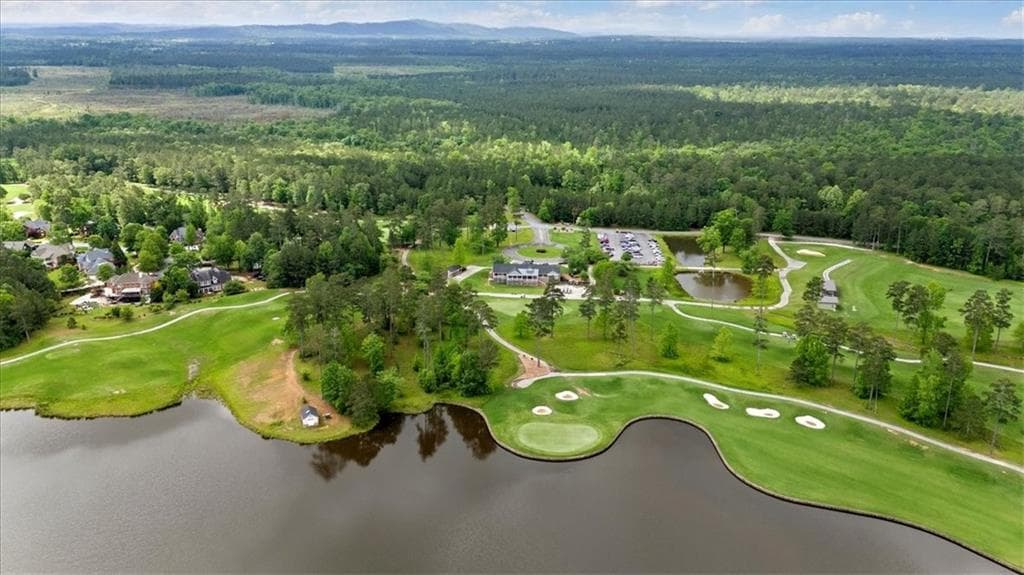 4 bedroom, 5 bathroom, 3,013 sq ft single family residence for sale at 14 Nicklaus Drive, Rome, GA 30165 — photo 5