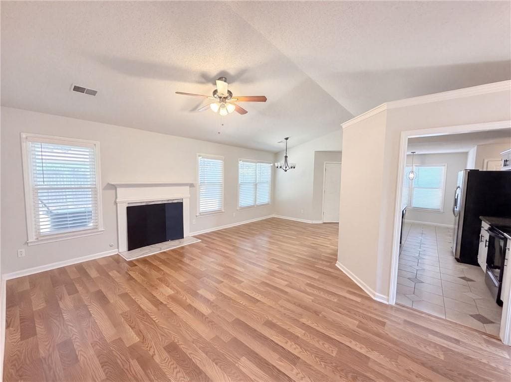 3 bedroom, 2 bathroom, 1,378 sq ft single family residence for sale at 2409 Morning Dew Place, Lawrenceville, GA 30044 — photo 3