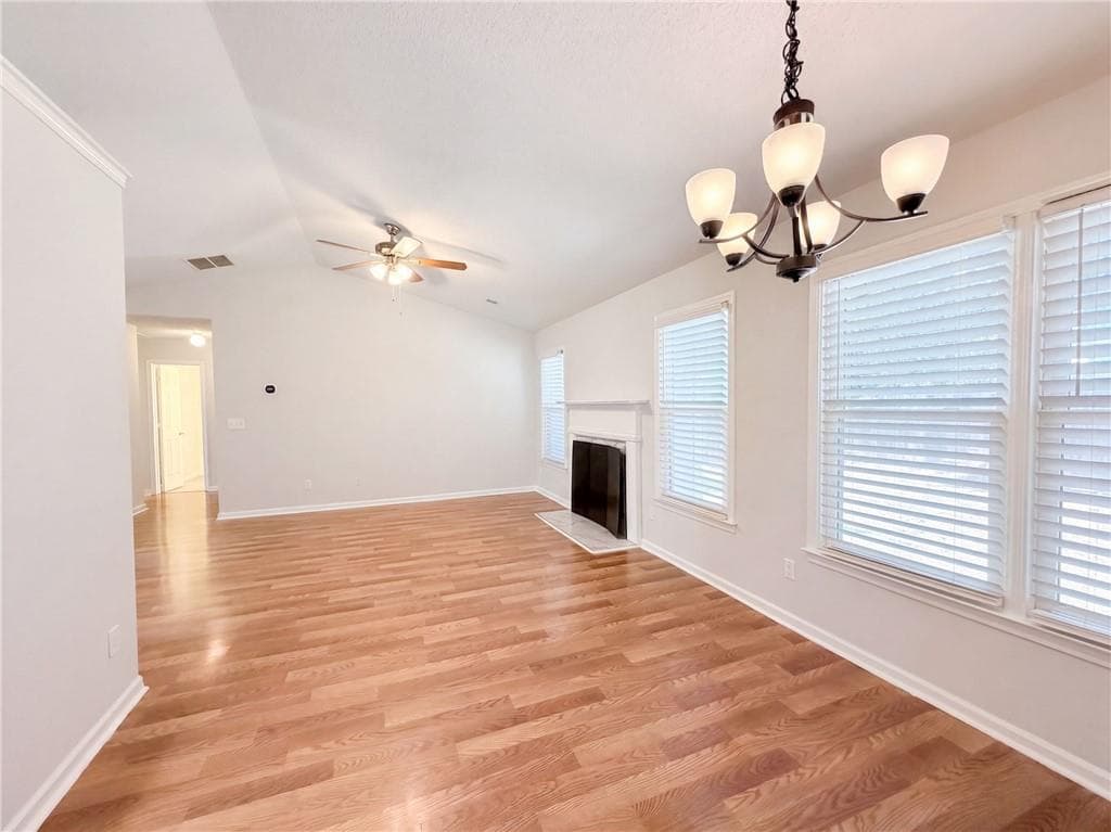 3 bedroom, 2 bathroom, 1,378 sq ft single family residence for sale at 2409 Morning Dew Place, Lawrenceville, GA 30044 — photo 7