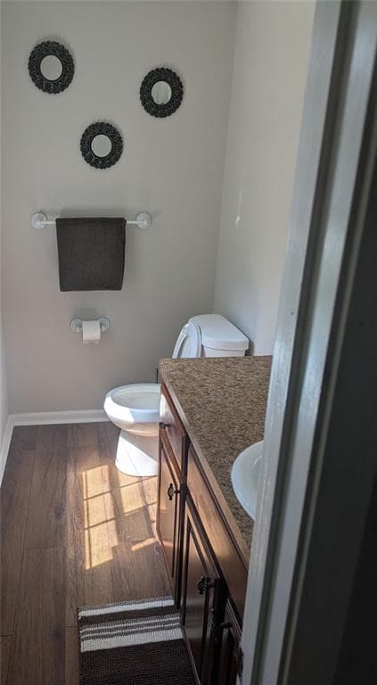 3 bedroom, 3 bathroom, 1,480 sq ft single family residence for sale at 945 Hemingway Road, Stone Mountain, GA 30088 — photo 3