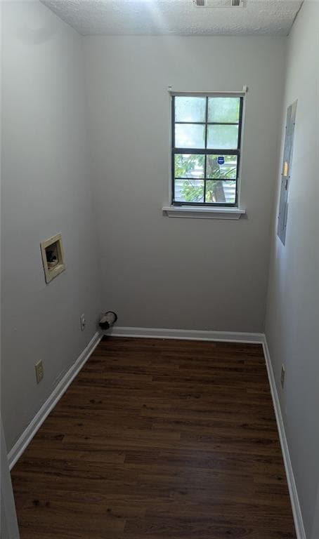 3 bedroom, 3 bathroom, 1,480 sq ft single family residence for sale at 945 Hemingway Road, Stone Mountain, GA 30088 — photo 4
