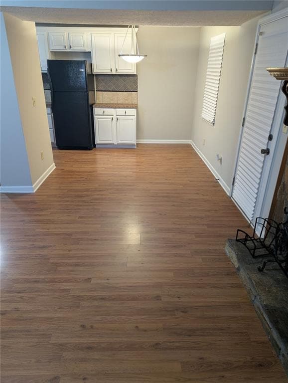 3 bedroom, 3 bathroom, 1,480 sq ft single family residence for sale at 945 Hemingway Road, Stone Mountain, GA 30088 — photo 6