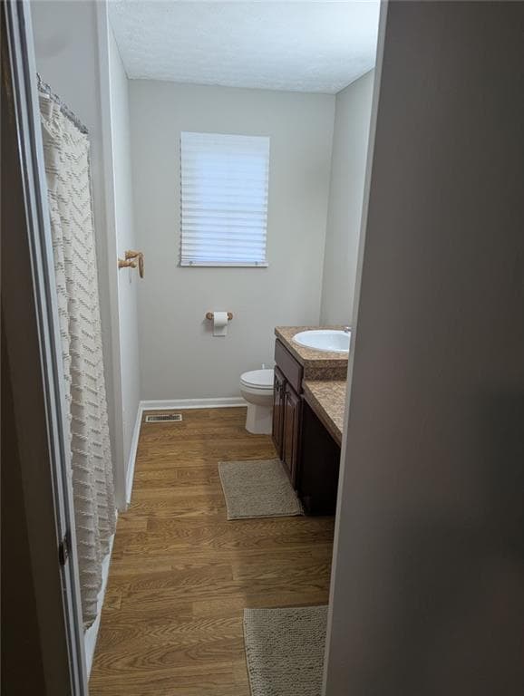 3 bedroom, 3 bathroom, 1,480 sq ft single family residence for sale at 945 Hemingway Road, Stone Mountain, GA 30088 — photo 8