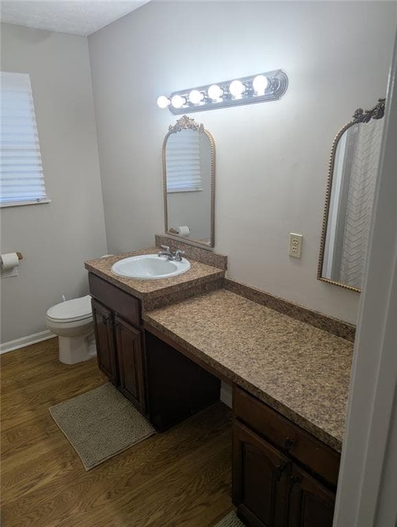 3 bedroom, 3 bathroom, 1,480 sq ft single family residence for sale at 945 Hemingway Road, Stone Mountain, GA 30088 — photo 9