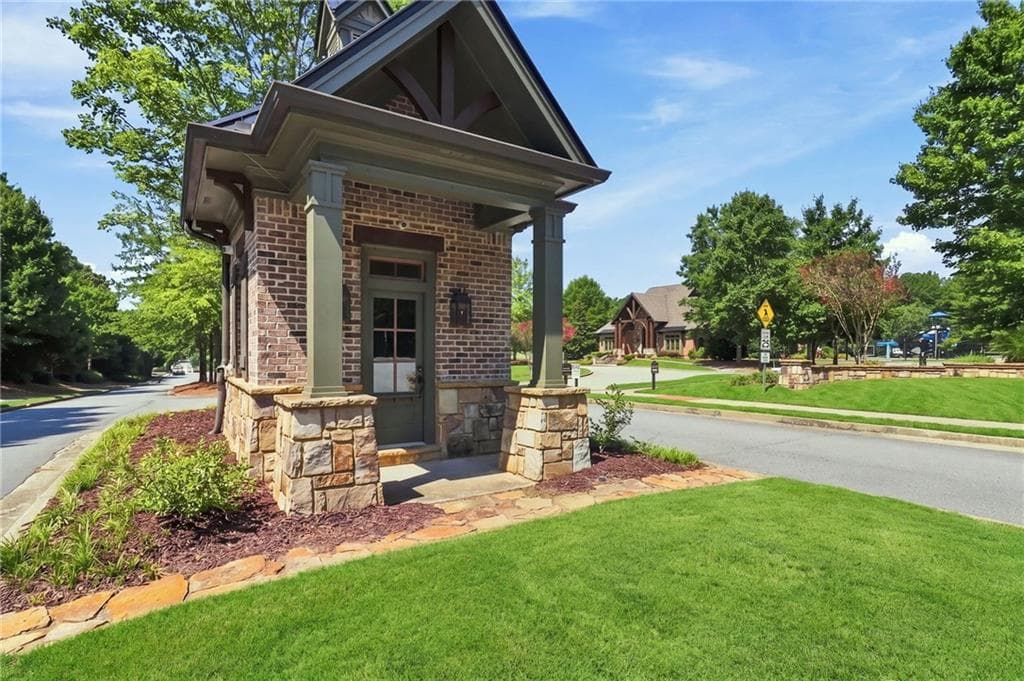 5 bedroom, 4 bathroom, 3,113 sq ft single family residence for sale at 1772 Rivercreek Drive, Dacula, GA 30019 — photo 8