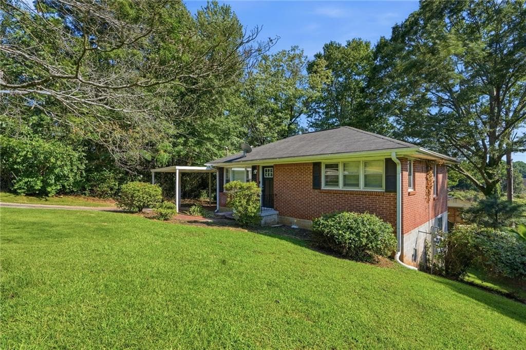 3 bedroom, 1 bathroom, 1,191 sq ft single family residence for sale at 713 Melrose Drive, Forest Park, GA 30297 — photo 3
