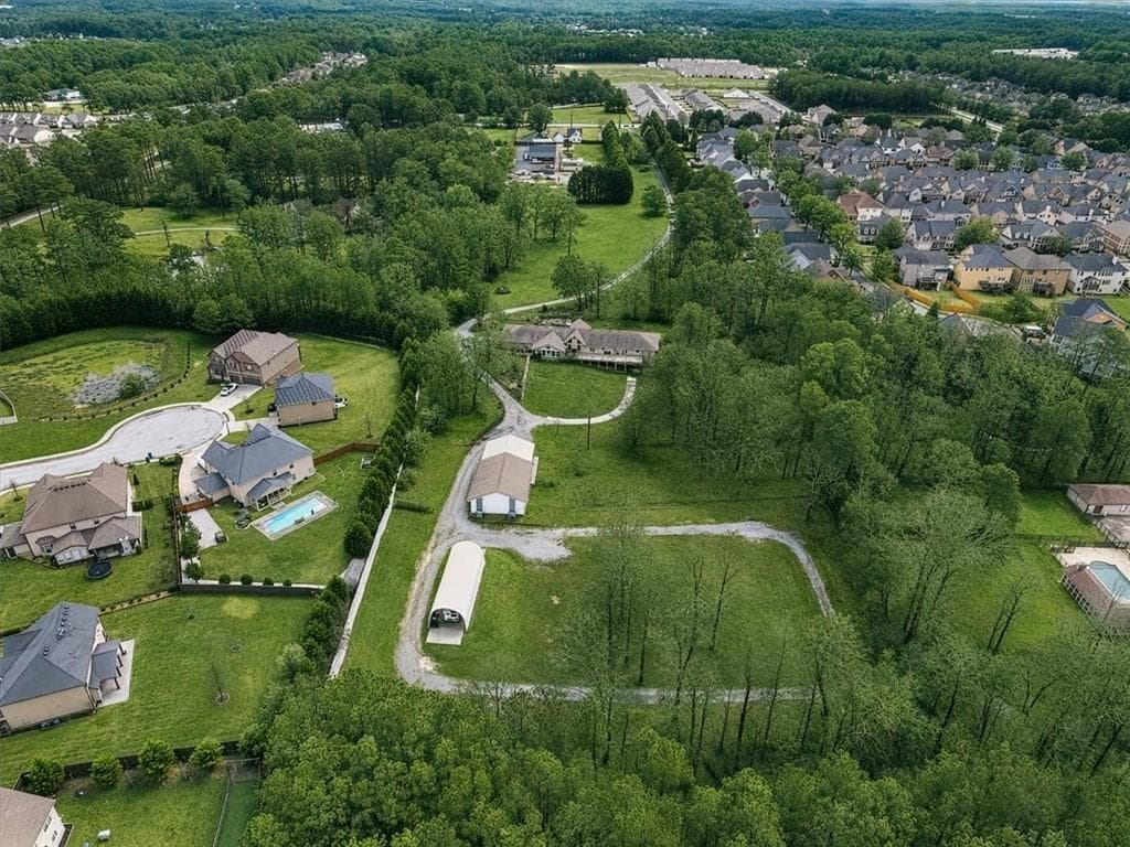5 bedroom, 8 bathroom, 5,673 sq ft single family residence for sale at 589 Cooper Road, Loganville, GA 30052 — photo 6