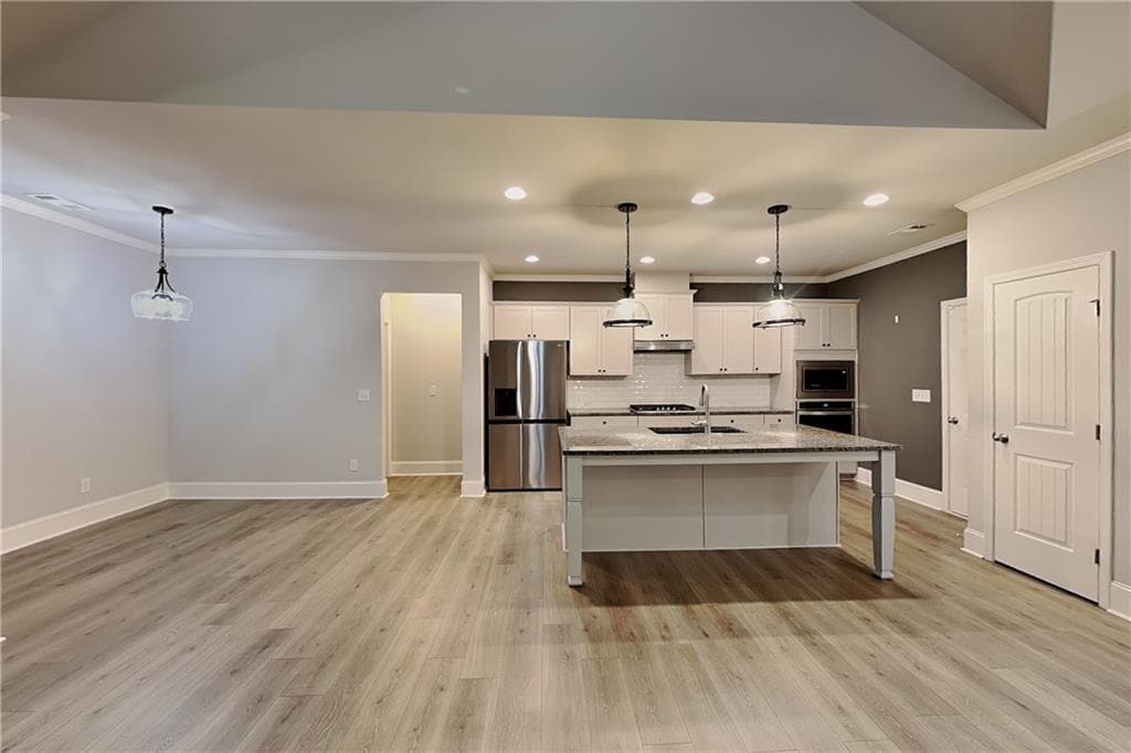 3 bedroom, 2 bathroom, 2,423 sq ft single family residence for rent at 6945 Daylily Lane, Cumming, GA 30028 for $2,695 a month — photo 3