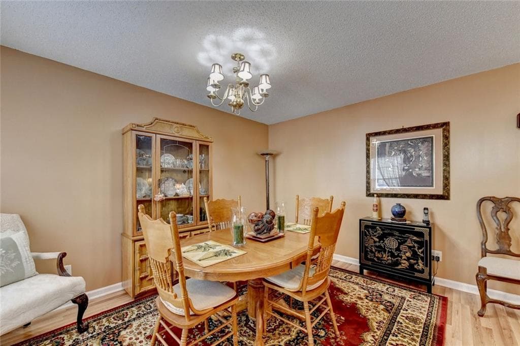 3 bedroom, 3 bathroom, 1,667 sq ft townhouse for sale at 1145 Riverside Terrace, Gainesville, GA 30501 — photo 9
