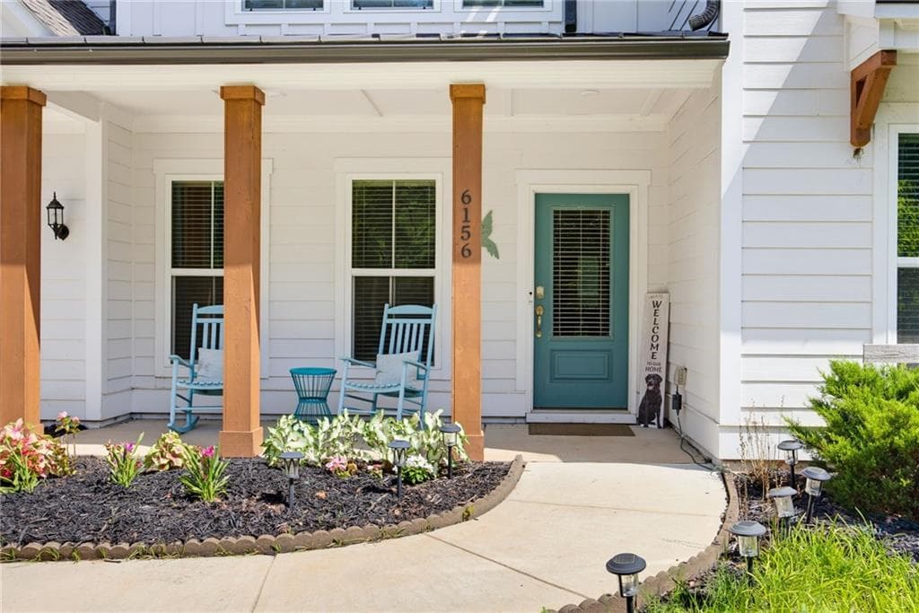 5 bedroom, 5 bathroom, 3,850 sq ft single family residence for sale at 6156 Collins Road, Acworth, GA 30101 — photo 4