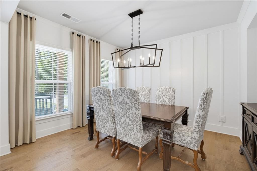 5 bedroom, 5 bathroom, 3,850 sq ft single family residence for sale at 6156 Collins Road, Acworth, GA 30101 — photo 9