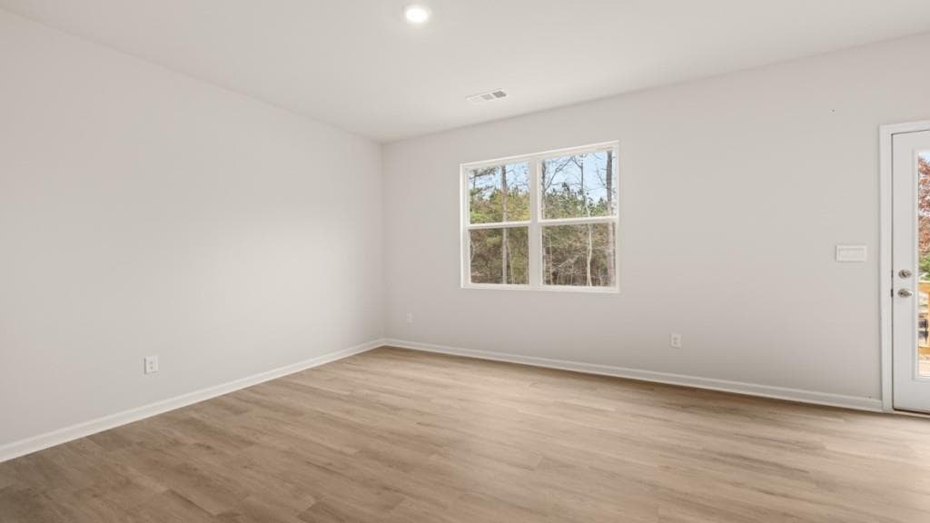 4 bedroom, 3 bathroom, 1,991 sq ft single family residence for sale at 4431 Manor Hill Drive, Union City, GA 30291 — photo 10