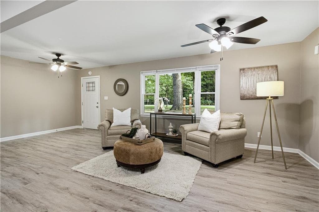 3 bedroom, 3 bathroom, 1,761 sq ft single family residence for sale at 187 Hilltop Street, Cleveland, GA 30528 — photo 5