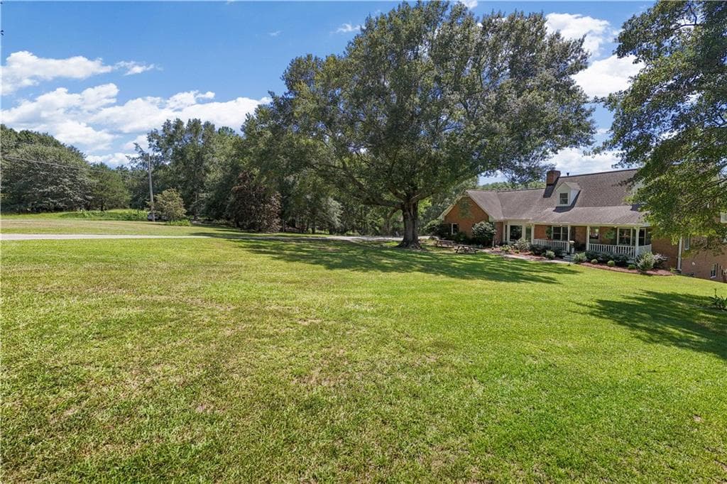 4 bedroom, 4 bathroom, 2,539 sq ft single family residence for sale at 245 Pine Knott Road, Fayetteville, GA 30214 — photo 7