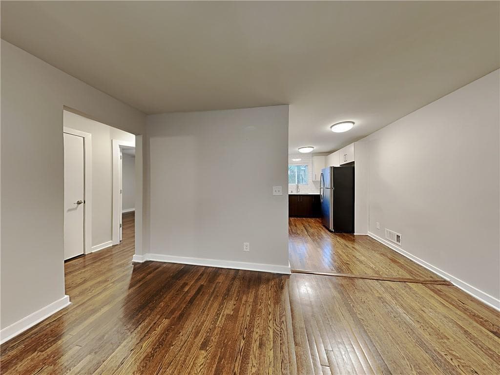 2 bedroom, 1 bathroom, 1,000 sq ft apartment for rent at 880 N Highland Avenue A1, Atlanta, GA 30306 for $1,845 a month — photo 2