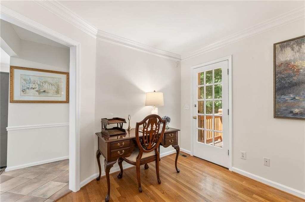 4 bedroom, 3 bathroom, 3,343 sq ft single family residence for sale at 2369 North Forest Drive, Marietta, GA 30062 — photo 8