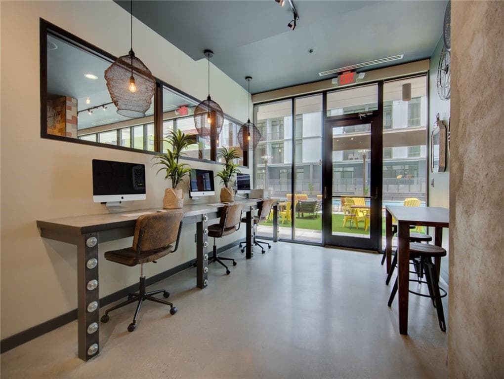 2 bedroom, 2 bathroom, 1,205 sq ft apartment for rent at 935 Marietta Street 634, Atlanta, GA 30318 for $1,908 a month — photo 9