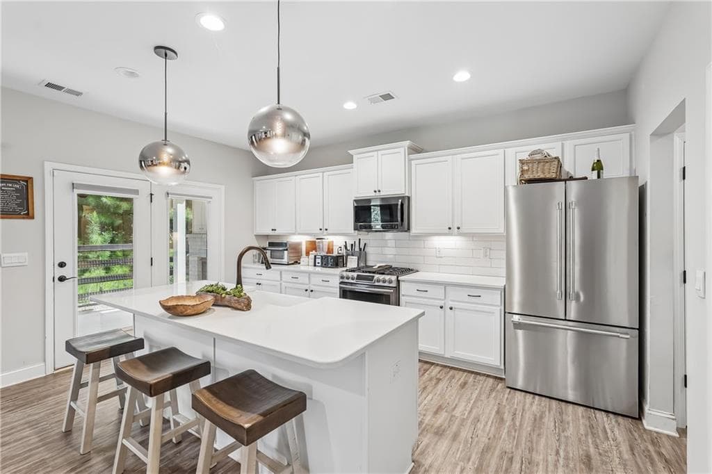 4 bedroom, 4 bathroom, 2,844 sq ft single family residence for sale at 70 River Birch Trace, Dallas, GA 30132 — photo 3
