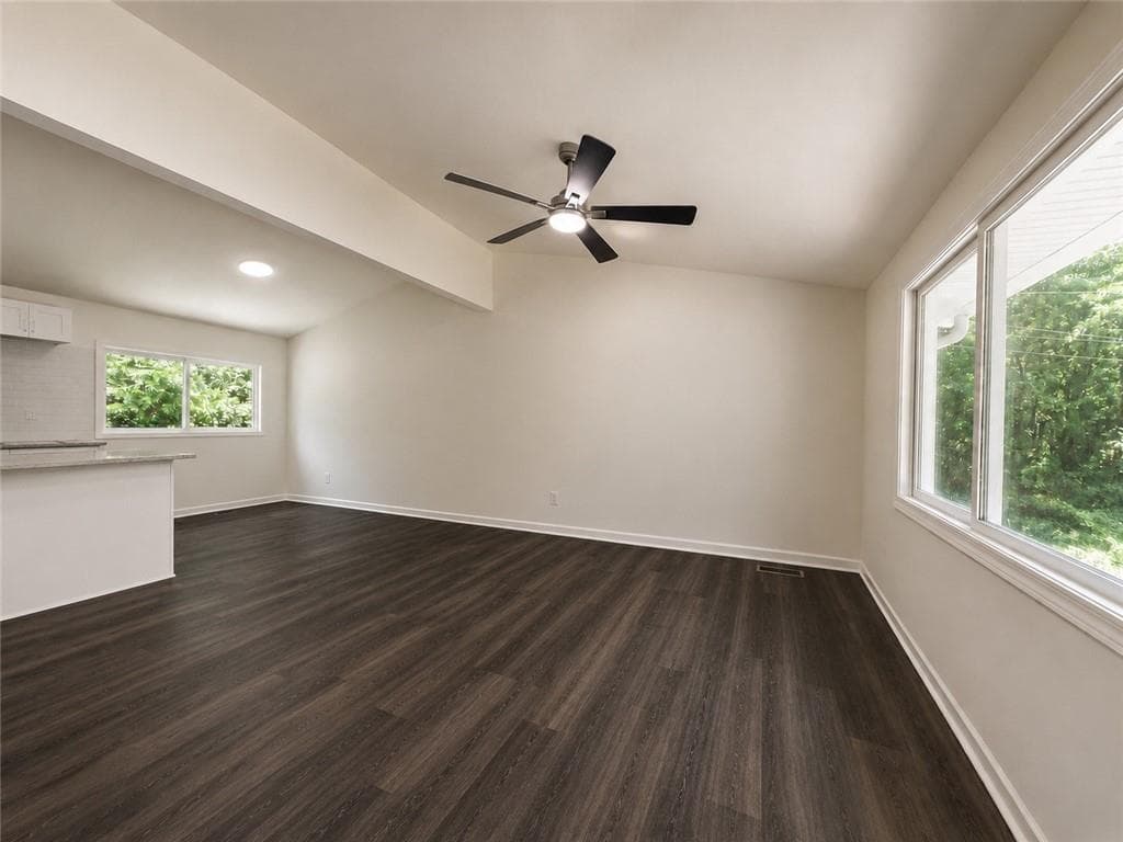 3 bedroom, 2 bathroom, 1,800 sq ft single family residence for sale at 1883 Niskey Lake Road, Atlanta, GA 30331 — photo 4