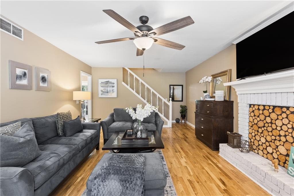 3 bedroom, 3 bathroom, 1,564 sq ft single family residence for sale at 6153 Picketts Ridge, Acworth, GA 30101 — photo 7