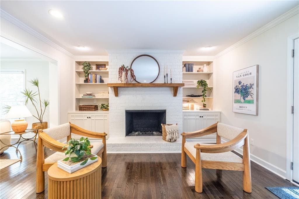 4 bedroom, 3 bathroom, 3,094 sq ft single family residence under contract at 2483 Greenglade Road, Atlanta, GA 30345 — photo 6
