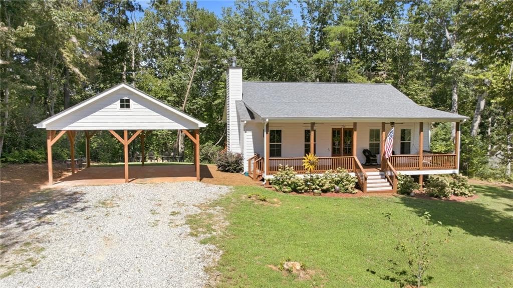 3 bedroom, 2 bathroom, 1,574 sq ft single family residence for sale at 254 SPRING CREST Road, Cleveland, GA 30528 — photo 2