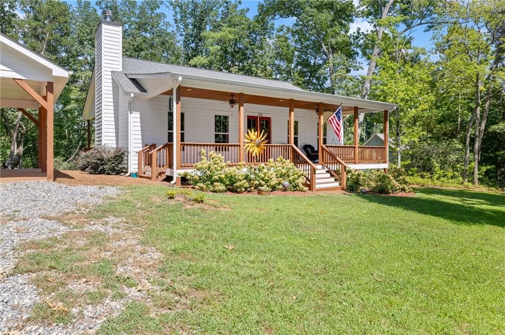 3 bedroom, 2 bathroom, 1,574 sq ft single family residence for sale at 254 SPRING CREST Road, Cleveland, GA 30528 — photo 5