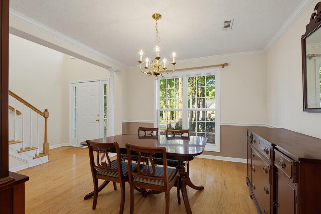 4 bedroom, 3 bathroom, 2,517 sq ft single family residence for sale at 110 Brookstone Crest, Newnan, GA 30265 — photo 4